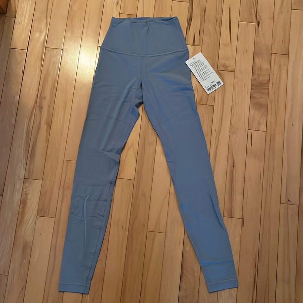 NWT Lululemon Align HR Pant 28” in Chambray